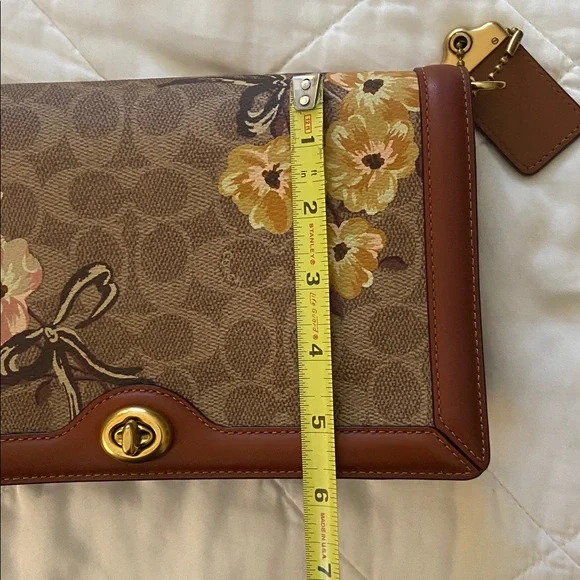 Coach 1941 Riley Prairie Floral Print Crossbody Handbag Limited Pre-owned $450 - Picture 13 of 16